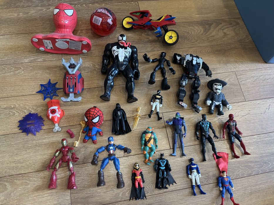 Фигурки за момчета