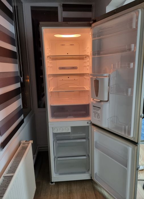 Combina frigorifica LG