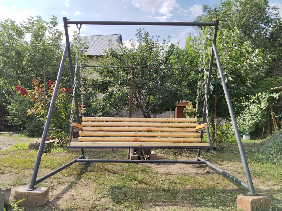Продам садовые качели
