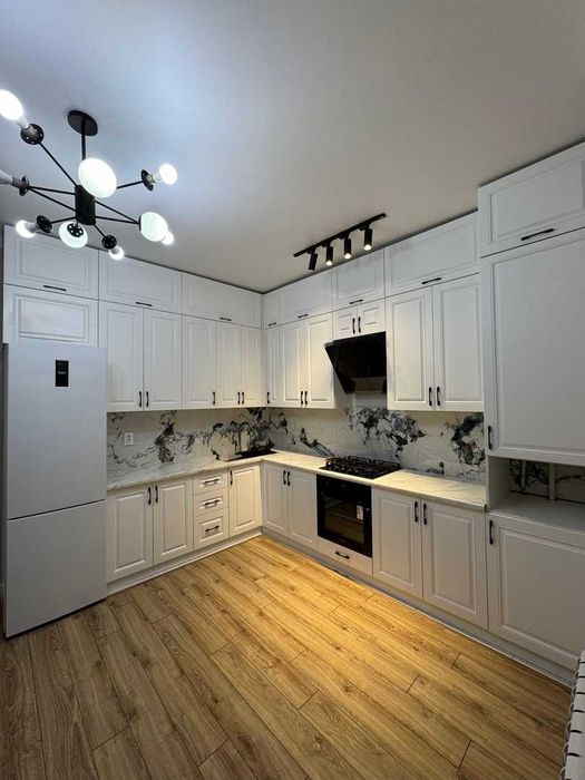 Продам 3х комн кв Батыс Автоцон