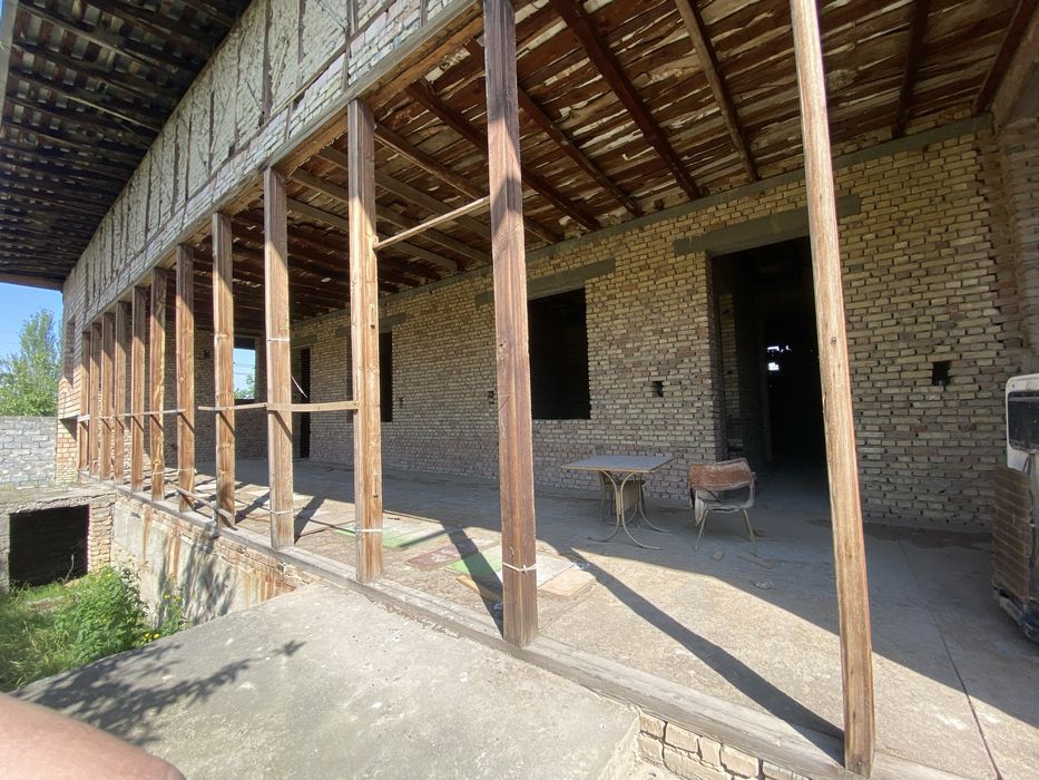 Участка 11 сотик ва катта подволихам бор назарбек тарнов