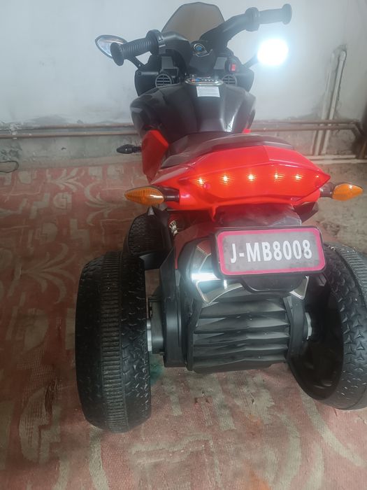 ATV electric, copii 3-8 ani