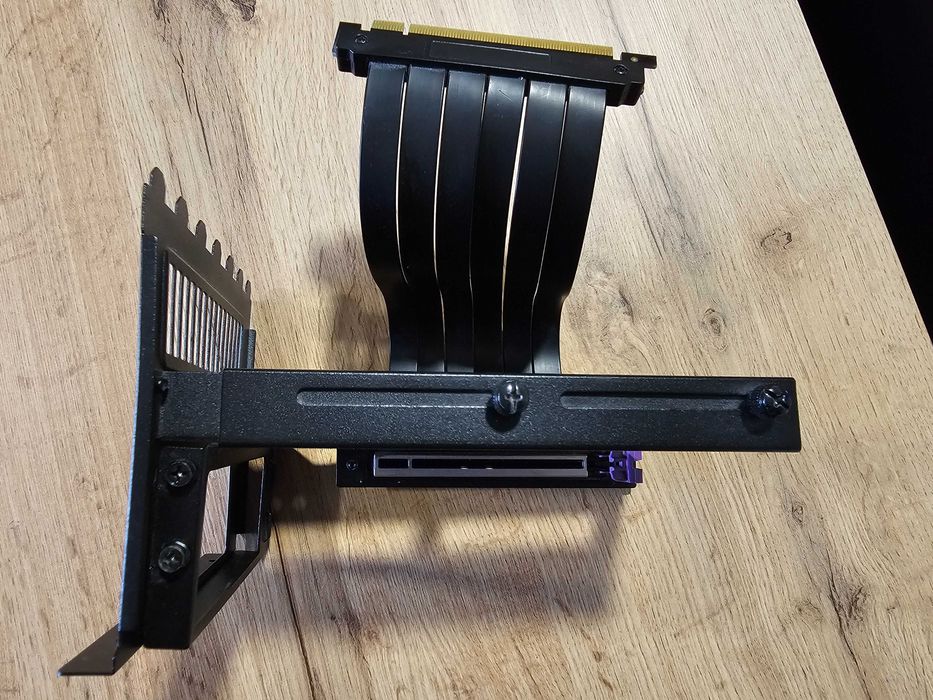 Вертикална стойка за видеокарта Cooler Master Universal GPU Holder Kit