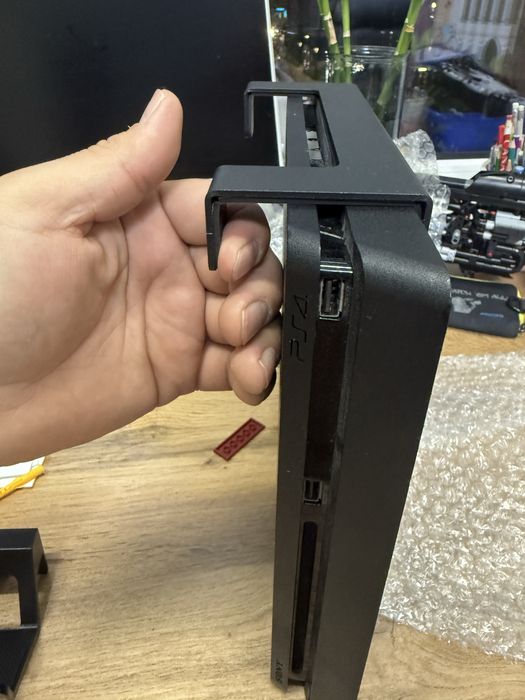 крепление для sony ps 4 pro
