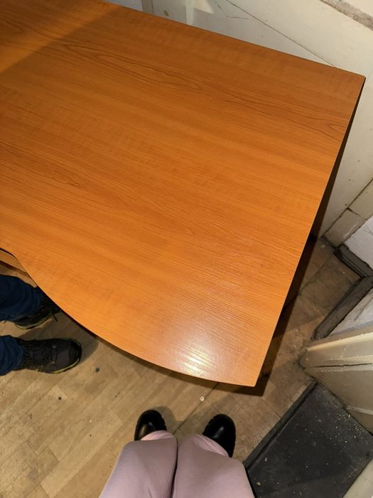 Ученическо(офис) бюро в отлично състояние