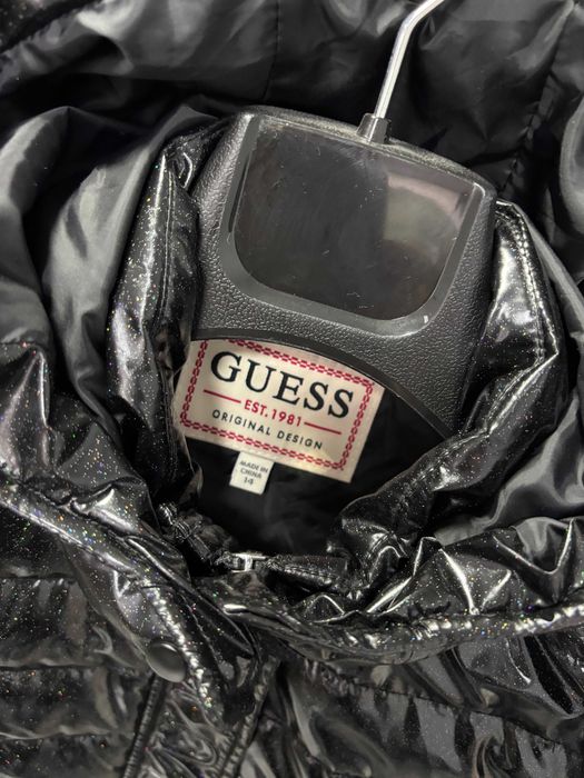 Зимно яке GUESS за момиче