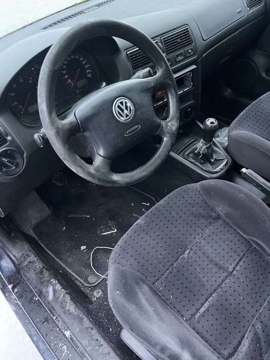 Golf 4 1.6i на части