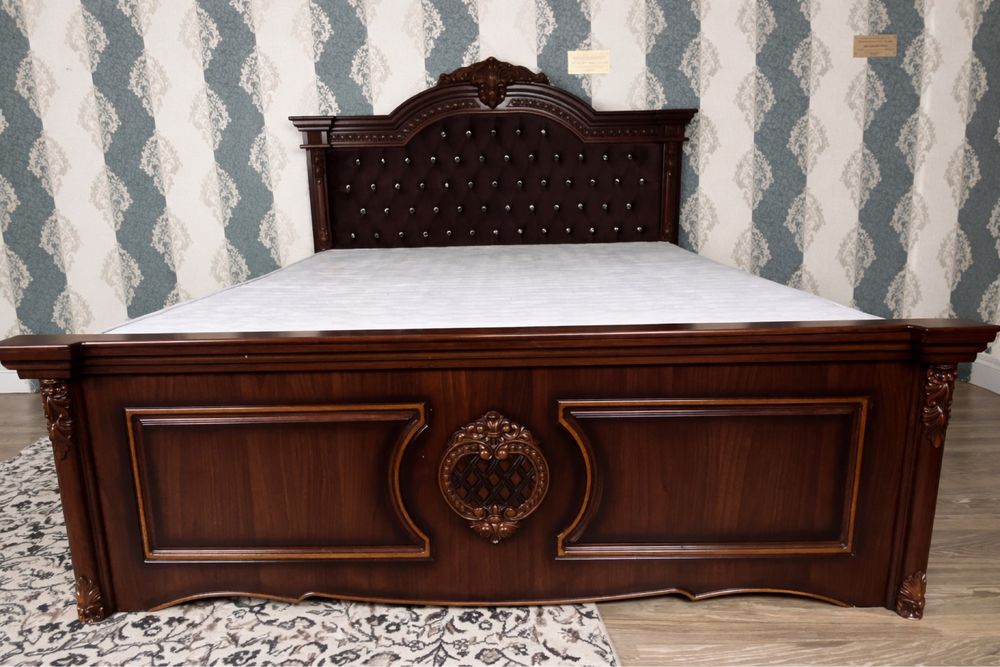 Продам спальня гарнитура