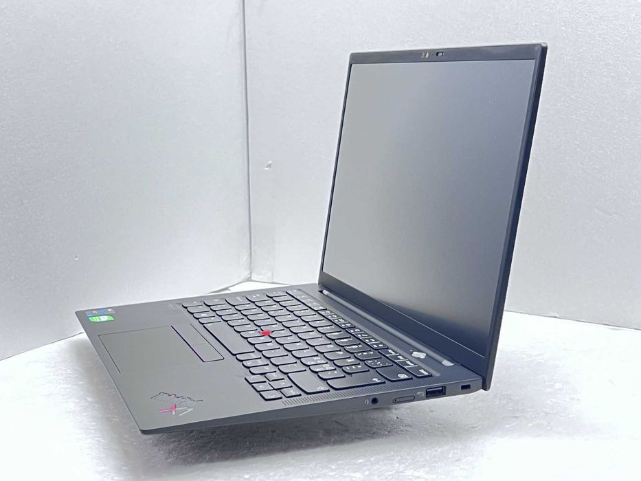 Реновиран лаптоп Lenovo Thinkpad X1 Carbon G9 i7-1165G7 32GB 1TB
