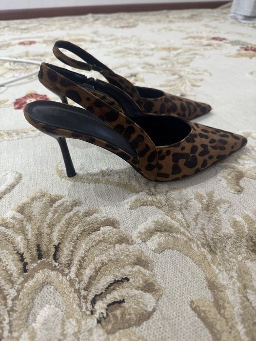 продам туфли новые