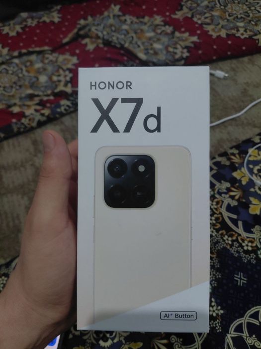 Honor X7d  holati yangi