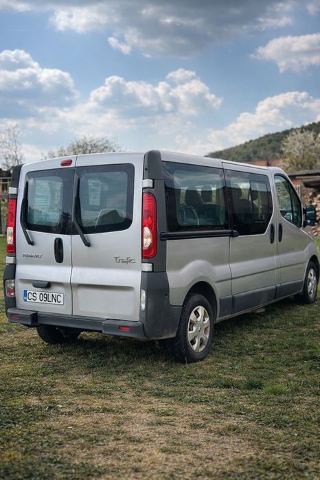 Renault Trafic Passenger 1.9 Tdci 2007(omologat RAR auto-special )