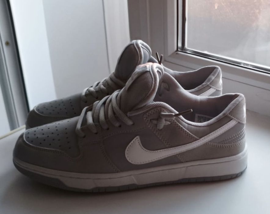 Кроссовки nike dunk sb новые,41 размер