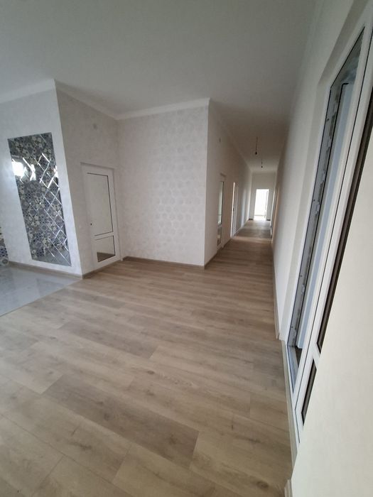 Ofes uchun katta kvadri joy ijaraga beriladi