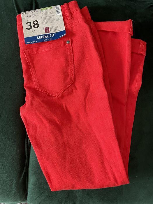 Blugi rosii dama+ bluza cadou