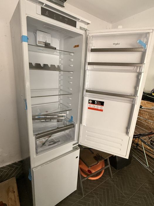 Frigider Whirlpool total no frost