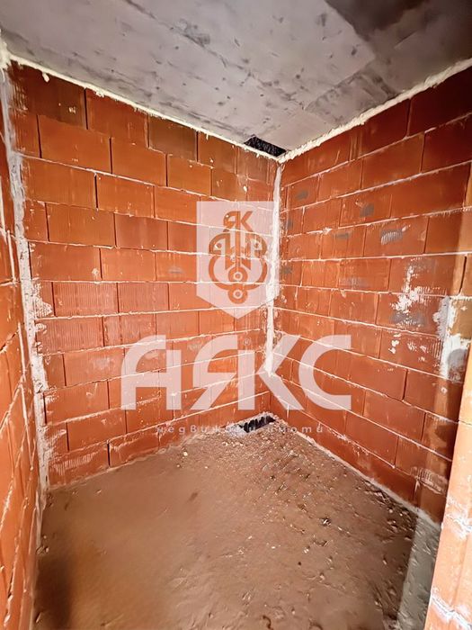 Двустаен апартамент в кв. Студентски град