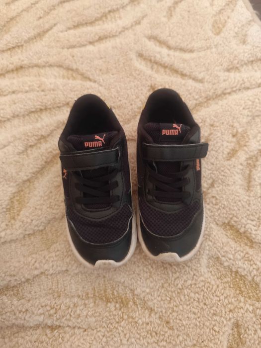 Детски маратонки Пума за момче 27ми номер