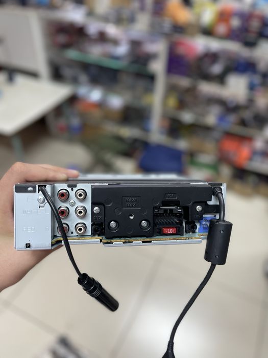 DEN-P7150UB делфин