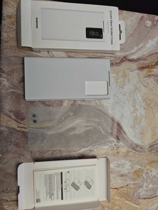 Samsung s24  smart view бял