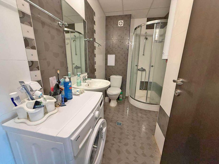 Продава се Двустаен апартамент в Свети Влас - 51 кв.м за 895 €/кв.м - Снимка #12