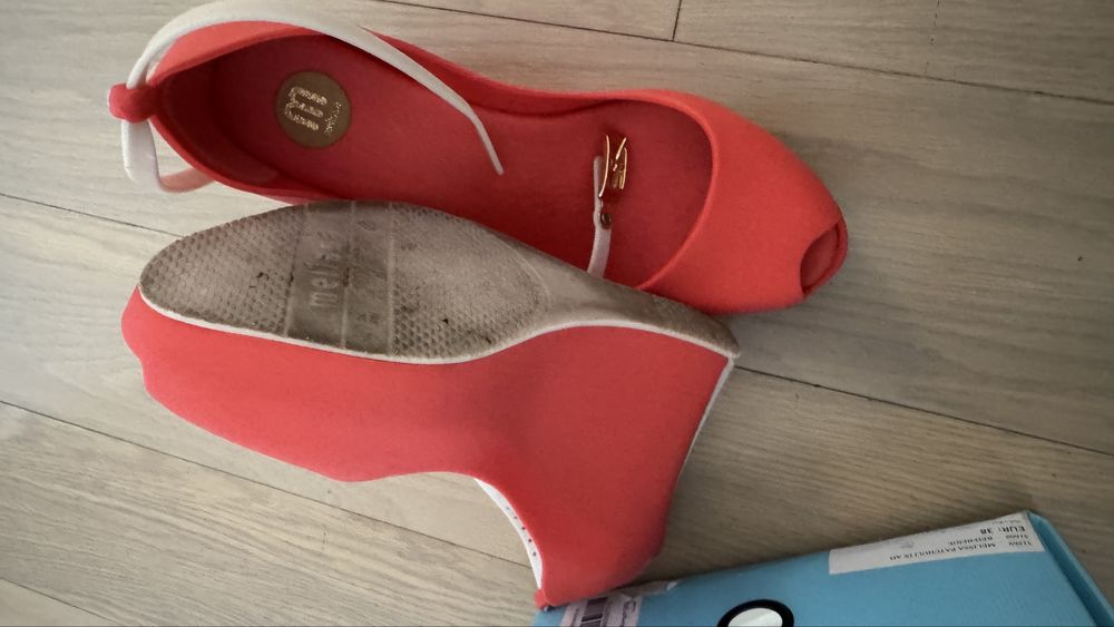 Обувки Сандал Melissa 38