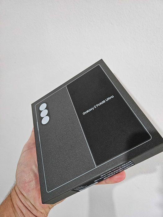 Samsung Galaxy Z fold 8 ultra 256 gb nou la cutie.
