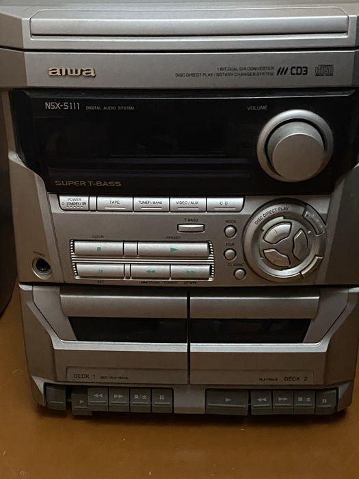 Продам музыкальный центр Aiwa