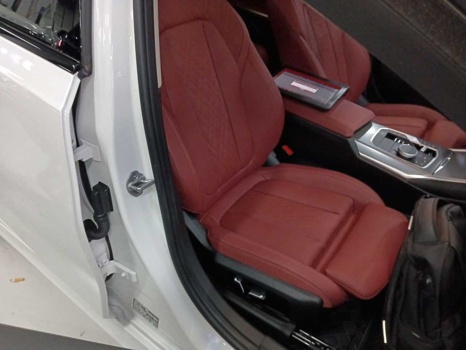BMW 3 Series 330Li M Sport Night Package