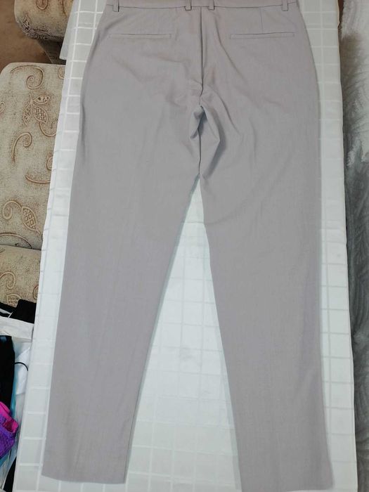 Чисто нов мъжки официален панталон LINDBERGH размер L