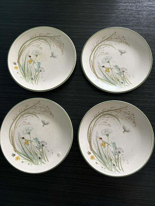 Оригинален сервиз Royal Tudor - Springtime