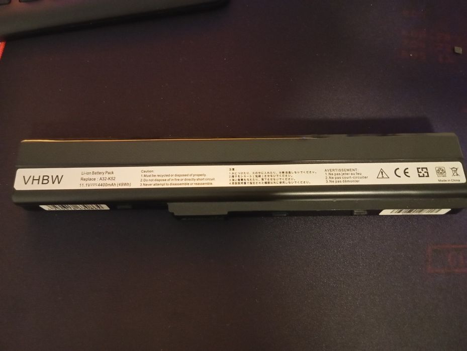 Лаптоп Asus K52J оригинално зарядно,нова батерия(развалена видеокарта)
