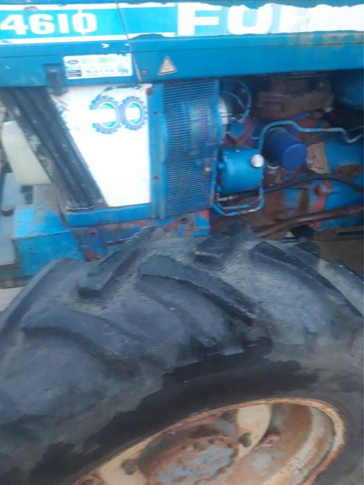 Vand Tractor Ford 4610