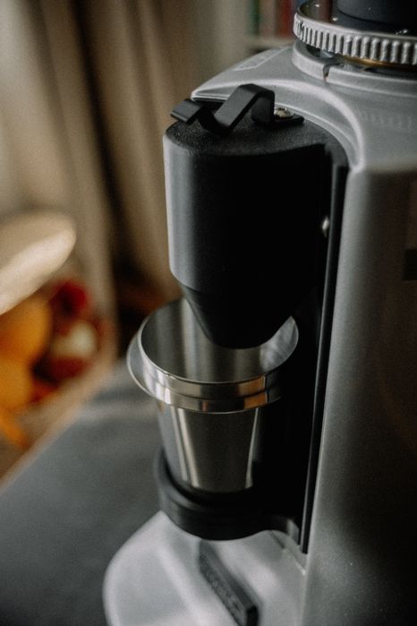 Продавам single dosing кафемелачка Mazzer Super Jolly