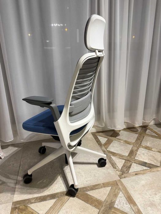 Steelcase Series 1 (stare perfectă, cu tetieră)