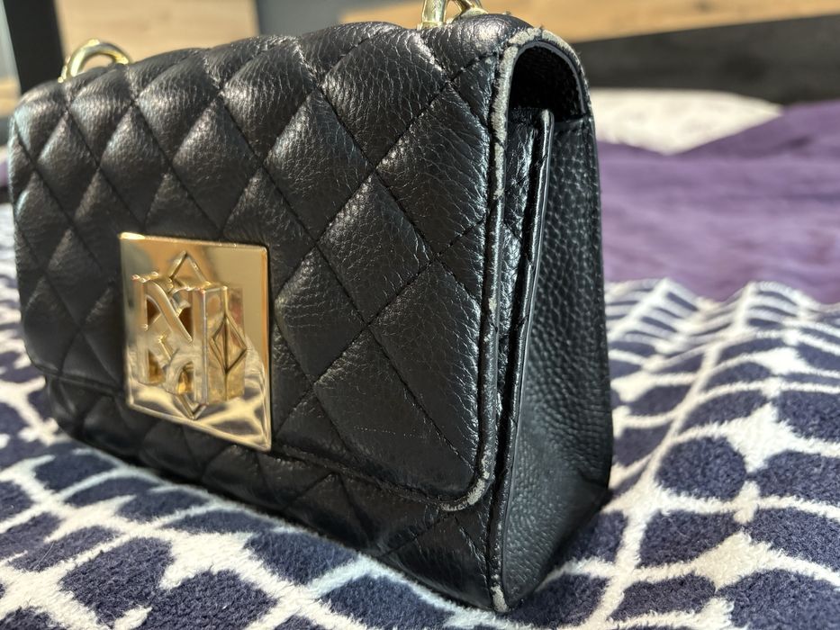 Чанти Kazar и други естествена кожа