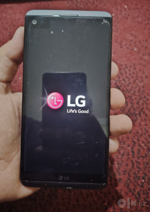 Телефон LG  V 20.   4/64