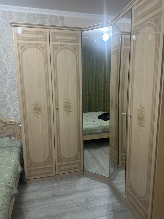 Продам угловой шифоньер Шатура