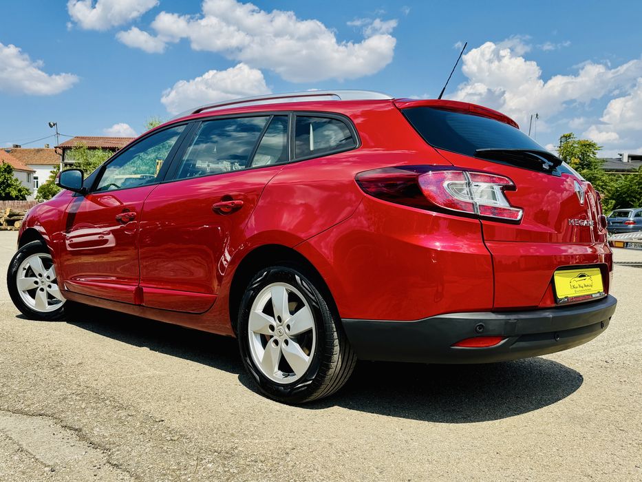 Renault Megane 1.5 dci 110 cp, navigatie, NU schimb
