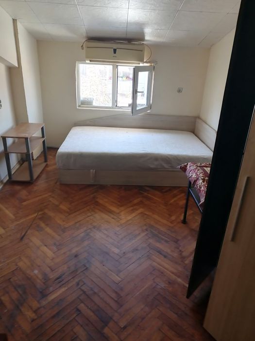 Дава се под наем Едностаен апартамент в Враца, Център - 30 кв.м за 127.5 € - Снимка #9