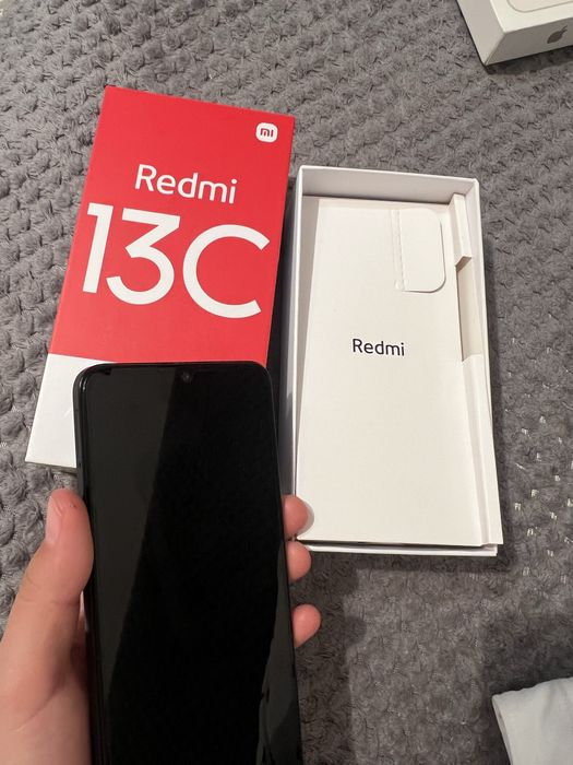 Продам Redmi 13c