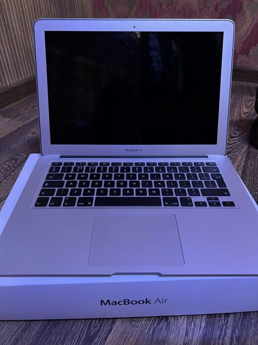Macbook Air 13 -inch