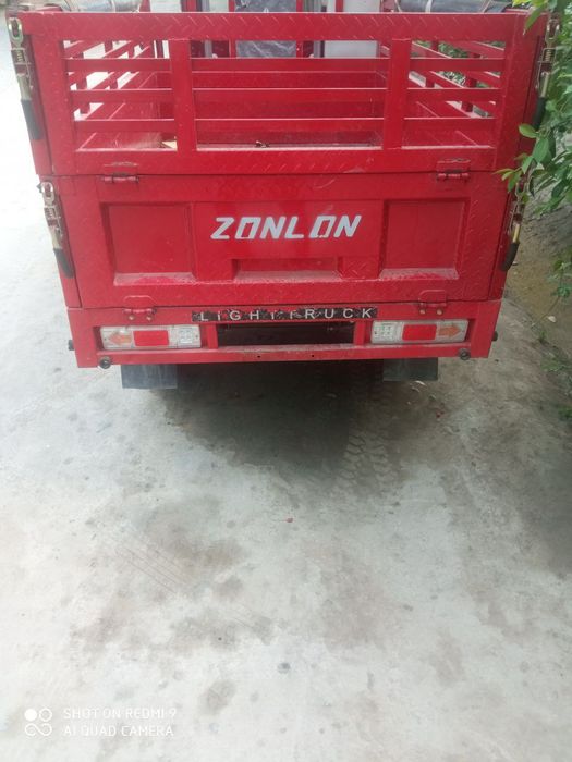 Zonlon moto sotiladi