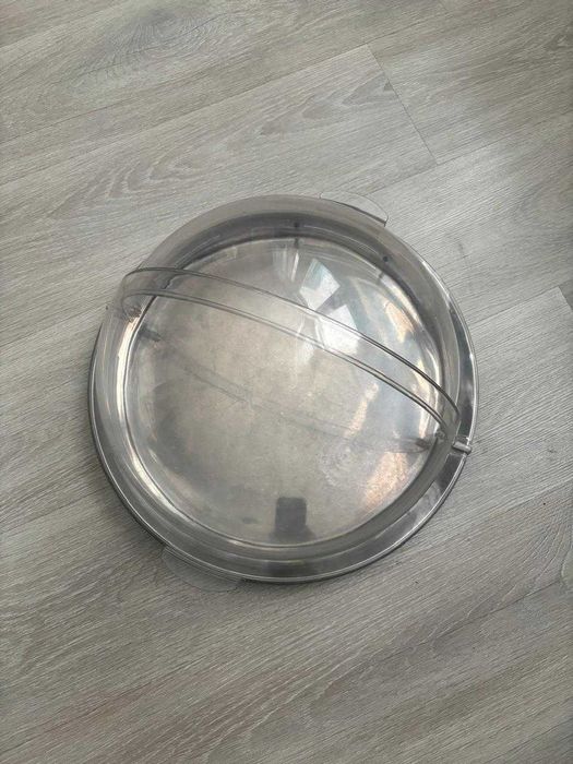 продам большую тортовницу / тортницу