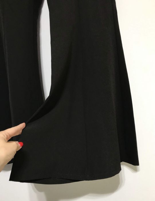 Pantaloni evazati negri marime M pantaloni noi negri evazati 38 evazat