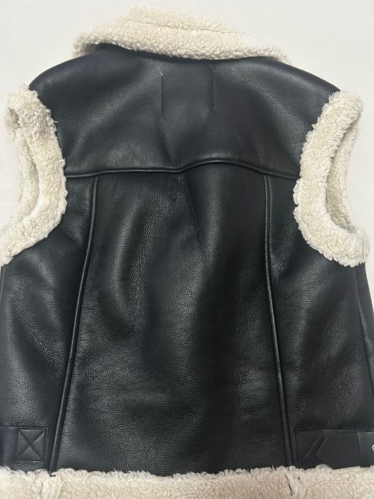 Кожен елек от Bershka