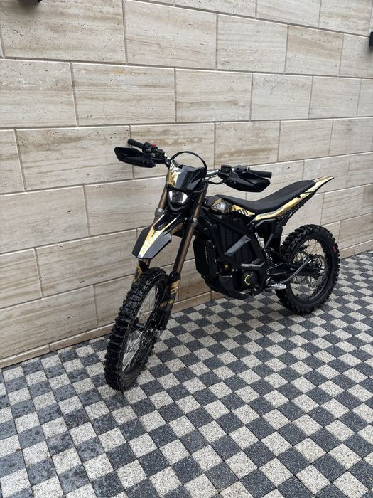Surron ultra bee 2025                 https://vm.tiktok.com/ZNRkWp4hk/