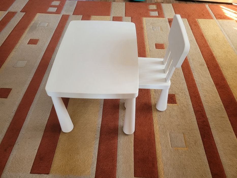 Десткий стол и стул IKEA Mammut