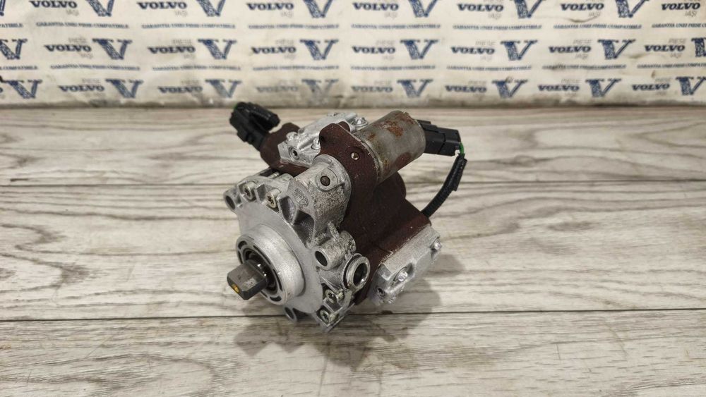 Pompa injecție 2.0D euro4 100kw 136cp VOLVO S40 V50 C30 C70 S80 V70 2005-2010
