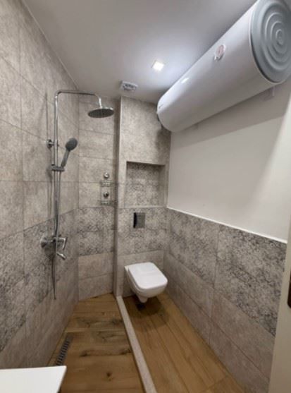 Дава се под наем Тристаен апартамент в София, Студентски град - 70 кв.м за 767.55 € - Снимка #10